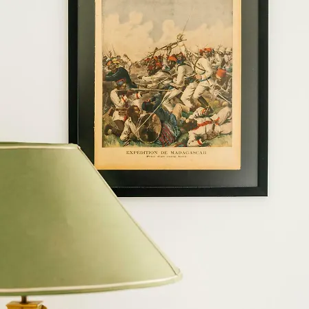 Retro In The Middle Of Old Town Bukarest