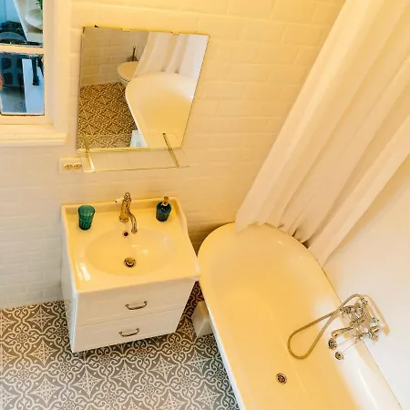 Apartment Retro In The Middle Of Old Town Bukarest