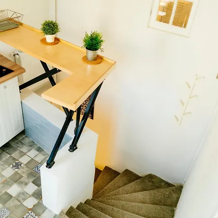 Retro In The Middle Of Old Town Appartement Boekarest