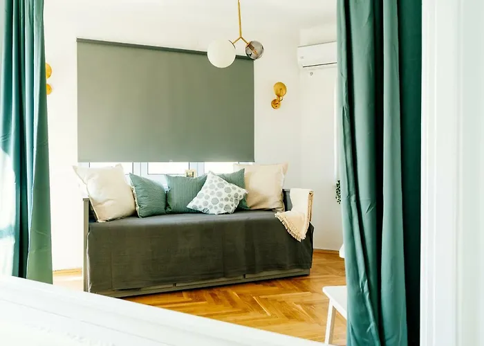 Apartment Retro In The Middle Of Old Town Bucharest