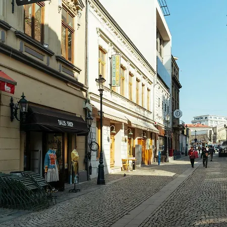 Retro In The Middle Of Old Town Apartament *