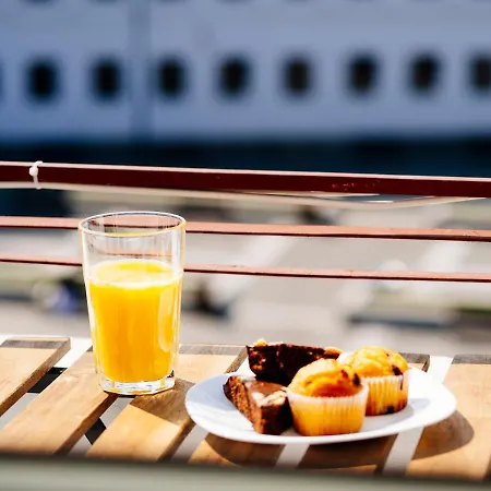 Retro In The Middle Of Old Town Apartament *